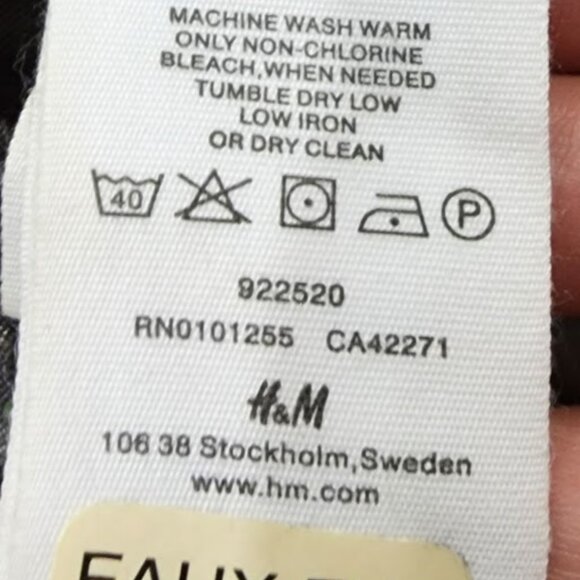 DIVIDED by H&M | Faux Fur Grey Bomber Jacket (Size 6) - Picture 4 of 7